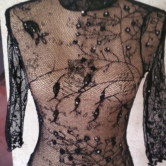 See through top with custom made swarovski stones. - Picture 5 of 6